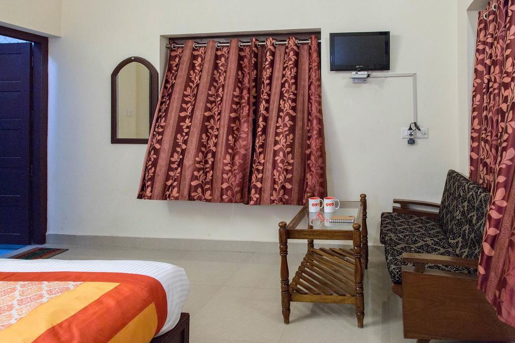 All Seasons Guest House Thiruvananthapuram ภายนอก รูปภาพ