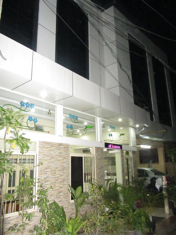 All Seasons Guest House Thiruvananthapuram ภายนอก รูปภาพ
